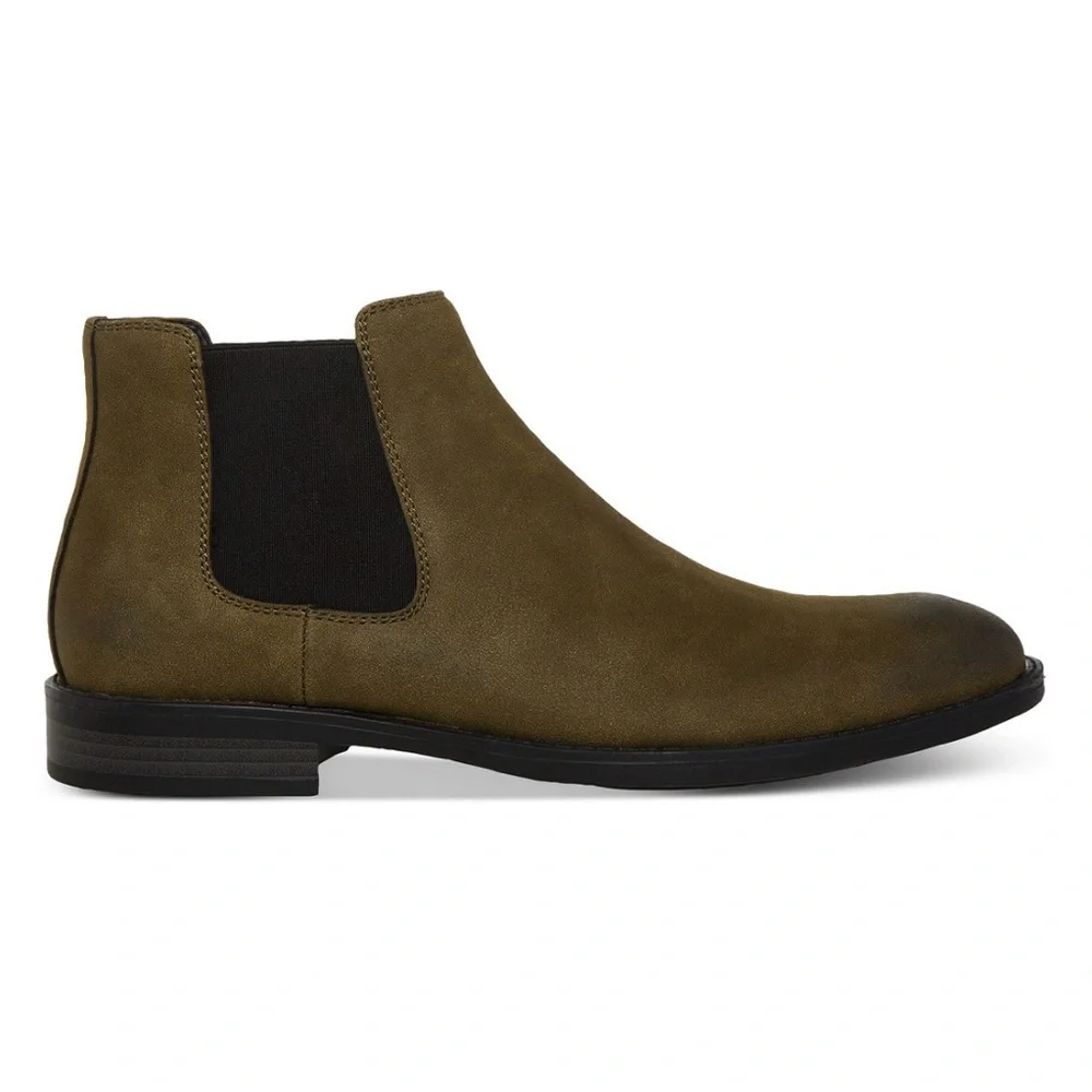 Madden Men's Maxxin Chelsea boot in olive